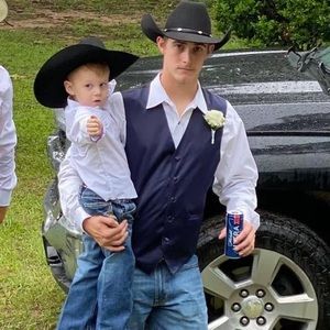 Meet your Posher, Cody